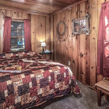 Apache Village 5, Queen Bed, Midtown, Sleeps 2 Ruidoso Eksteriør bilde