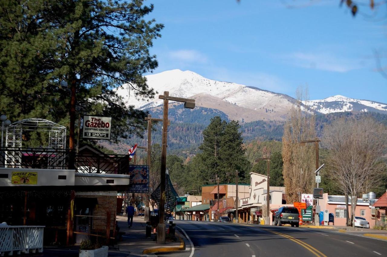 Apache Village 5, Queen Bed, Midtown, Sleeps 2 Ruidoso Eksteriør bilde