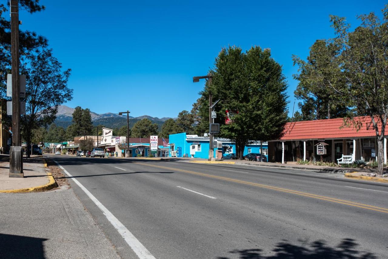 Apache Village 5, Queen Bed, Midtown, Sleeps 2 Ruidoso Eksteriør bilde