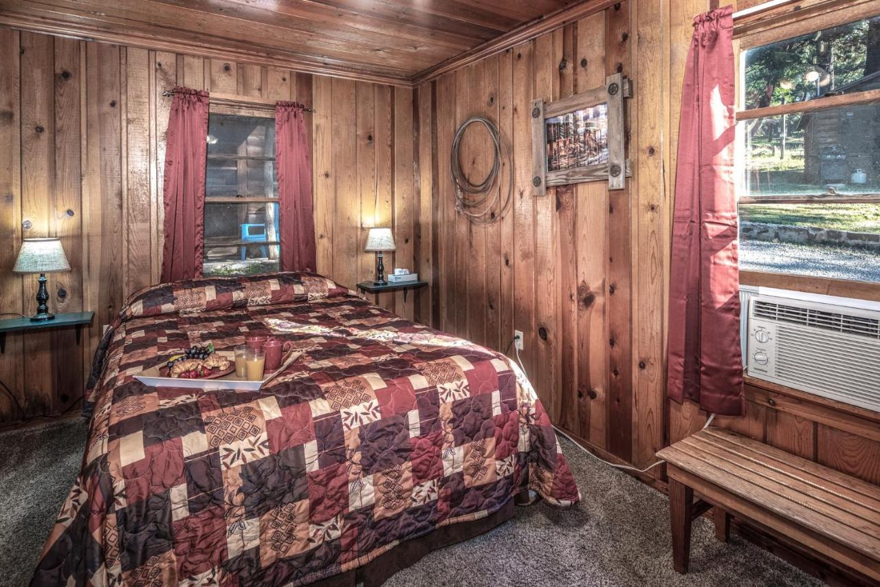 Apache Village 5, Queen Bed, Midtown, Sleeps 2 Ruidoso Eksteriør bilde